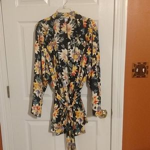 Never Worn Plus Size Floral Layering Piece